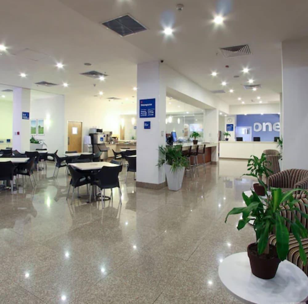 One Guadalajara Periferico Norte Jacotepec Экстерьер фото