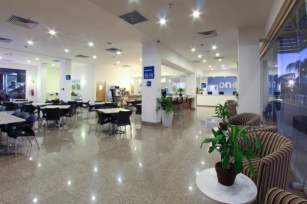 One Guadalajara Periferico Norte Jacotepec Экстерьер фото